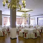 Barcelo Conde Luna Hotel