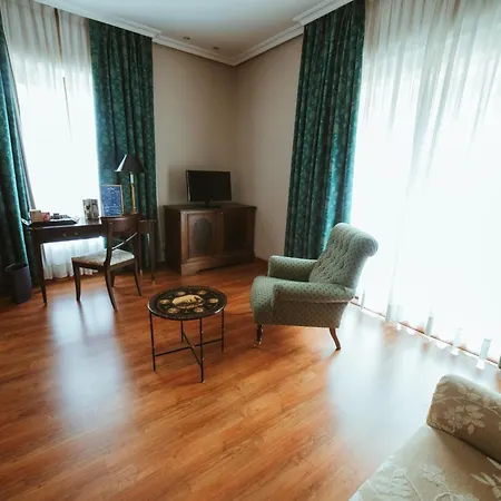 Barcelo Conde Luna ホテル レオン