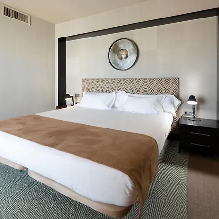 Отель Barcelo Conde Luna