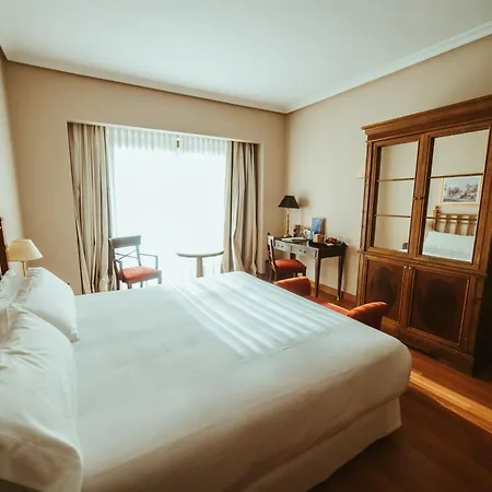 Barcelo Conde Luna León