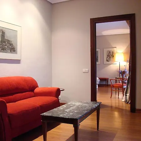 Hotel Barcelo Conde Luna 4*