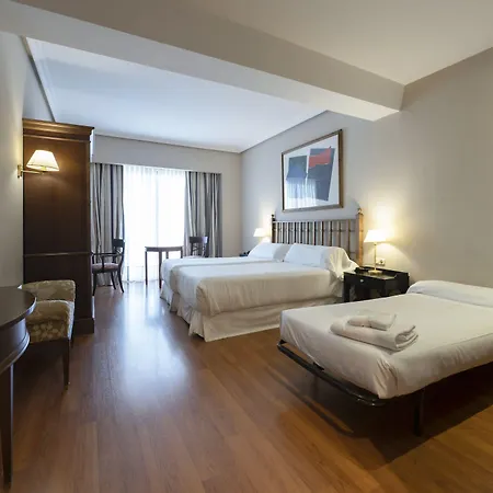 Barcelo Conde Luna 4* レオン