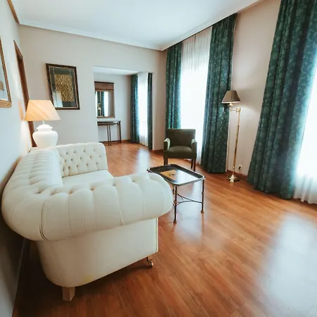 Szálloda Barceló Conde Luna 4*
