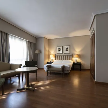 Barcelo Conde Luna ホテル